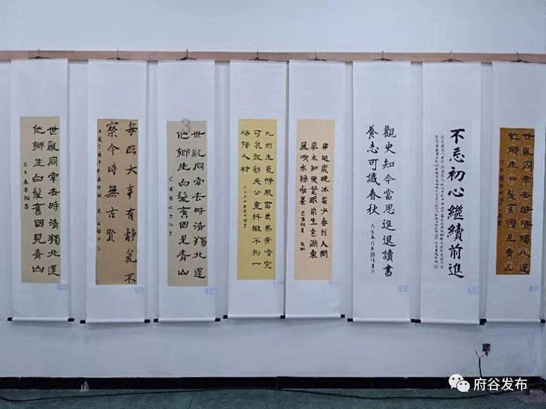 古代一个小王爷把自己同父异母的妹妹和她的母亲卖进了妓院，原因是妹妹的母亲的把他的母亲下毒害了，后来