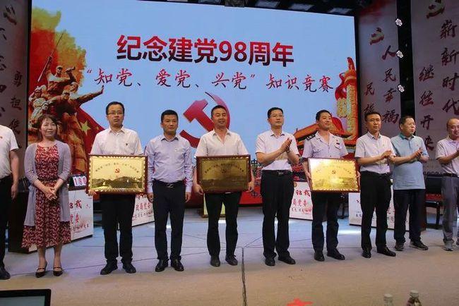 宝尊电商盘中异动 早盘大幅上涨8.00%